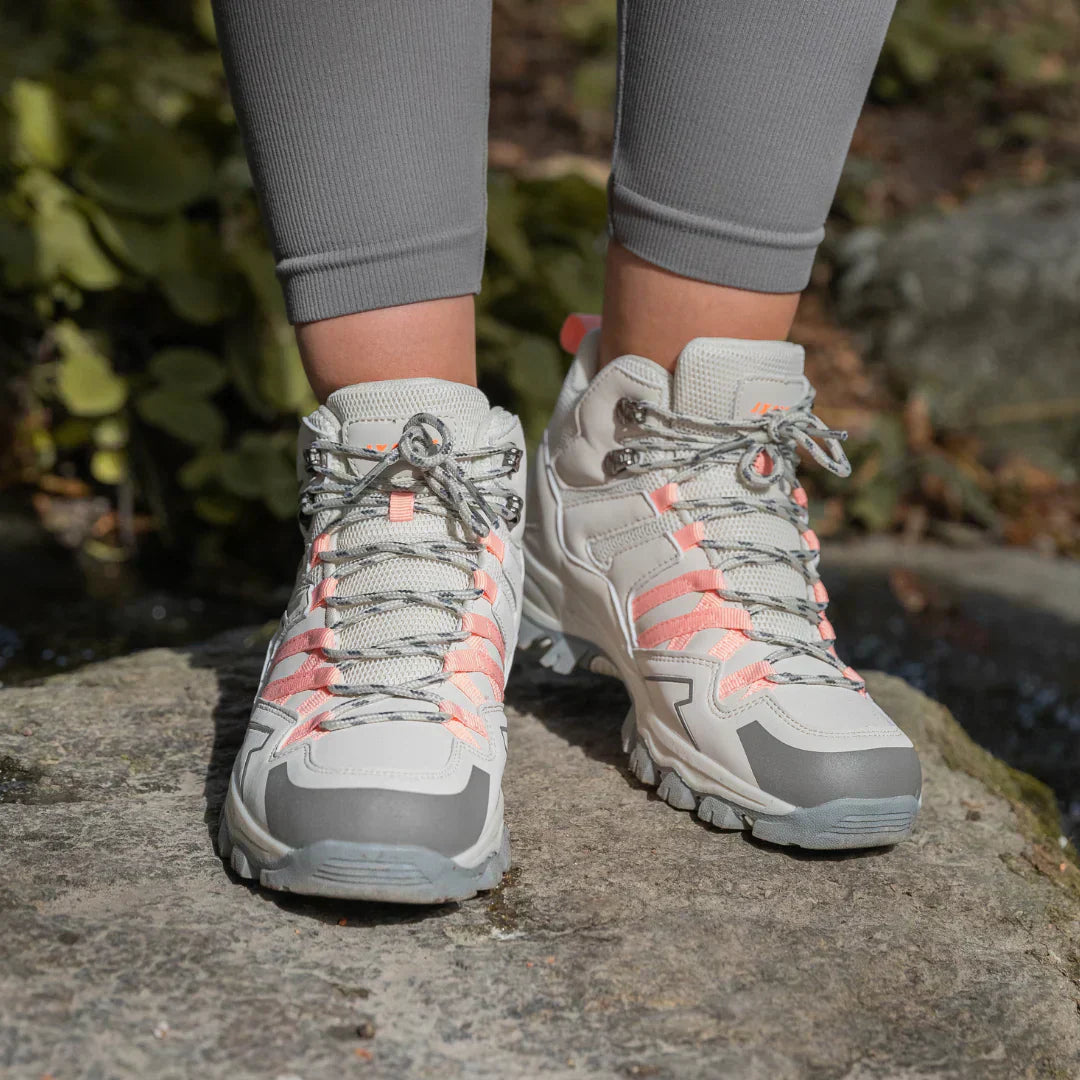 Hiking Boots – Lightweight Orthopaedic Trail Support