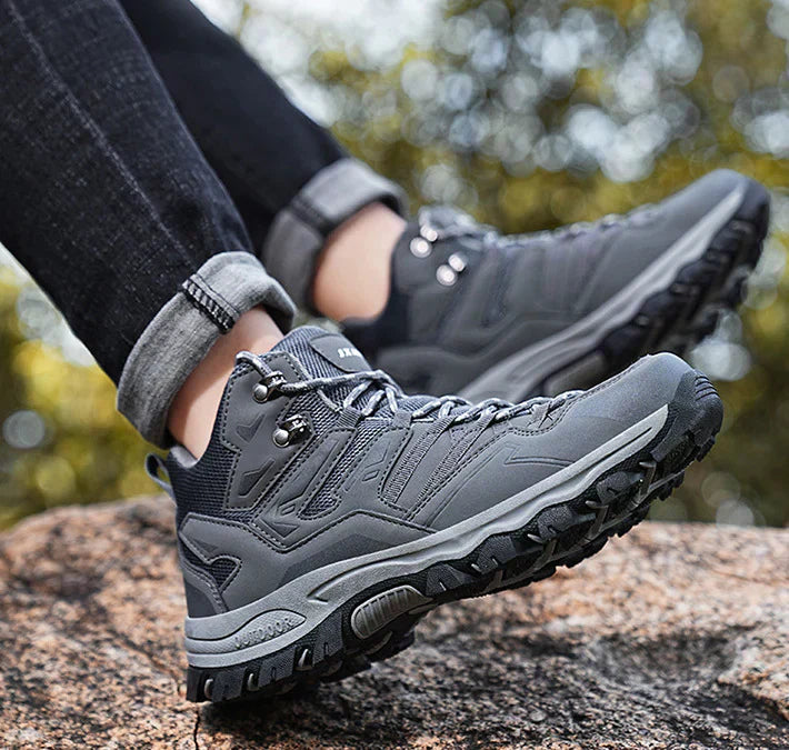 Hiking Boots – Lightweight Orthopaedic Trail Support
