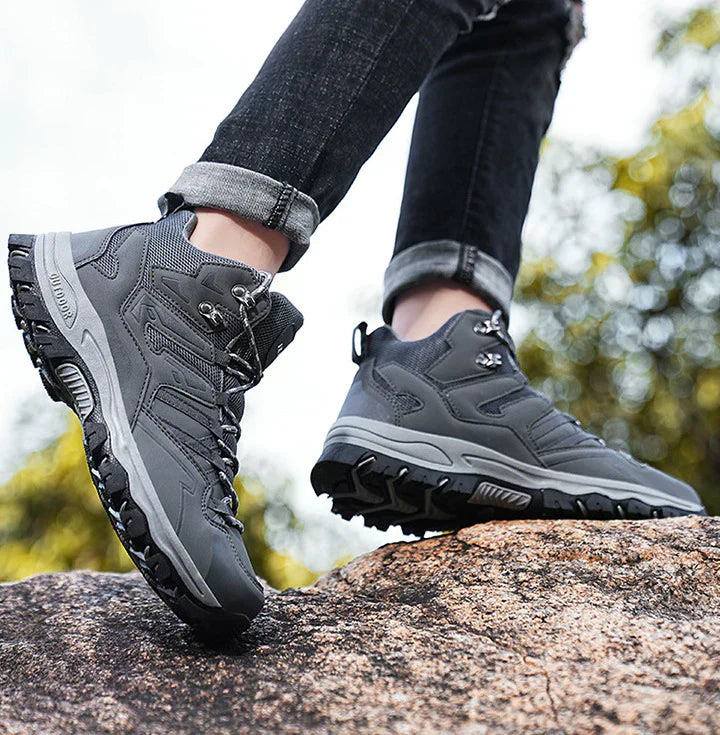 Hiking Boots – Lightweight Orthopaedic Trail Support