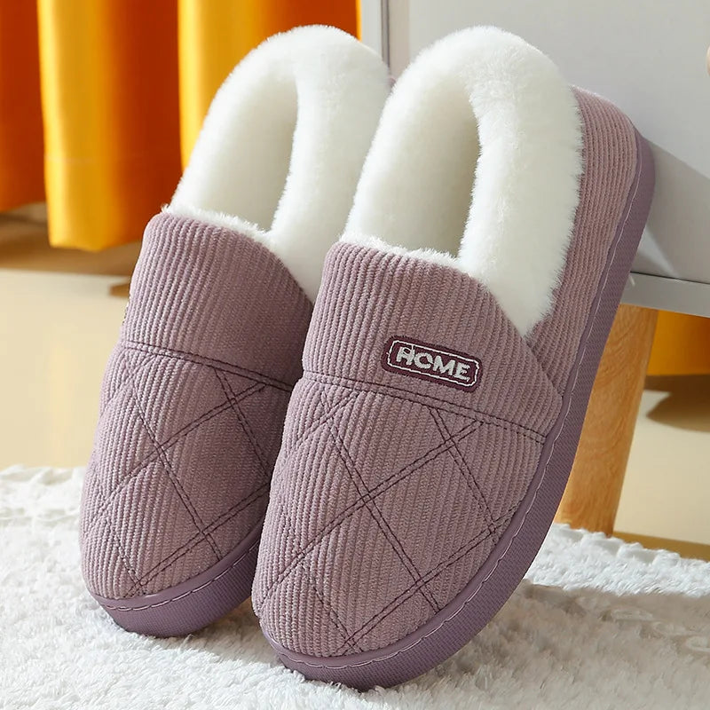 Plush slippers with padded fur for men and women
